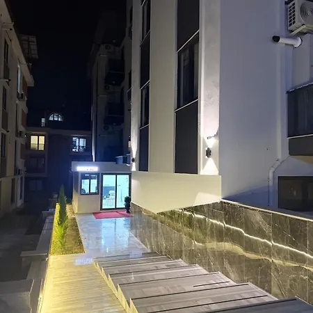 - Akcakoca * Denizli (Denizli)